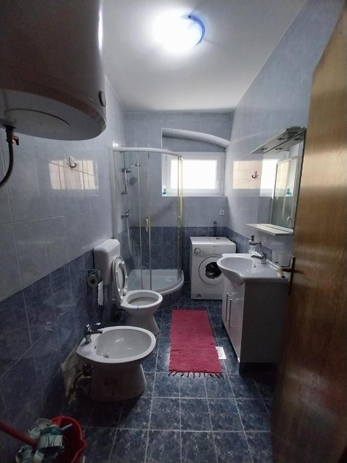 מאלי לוסיניי Apartmani Jadran מראה חיצוני תמונה