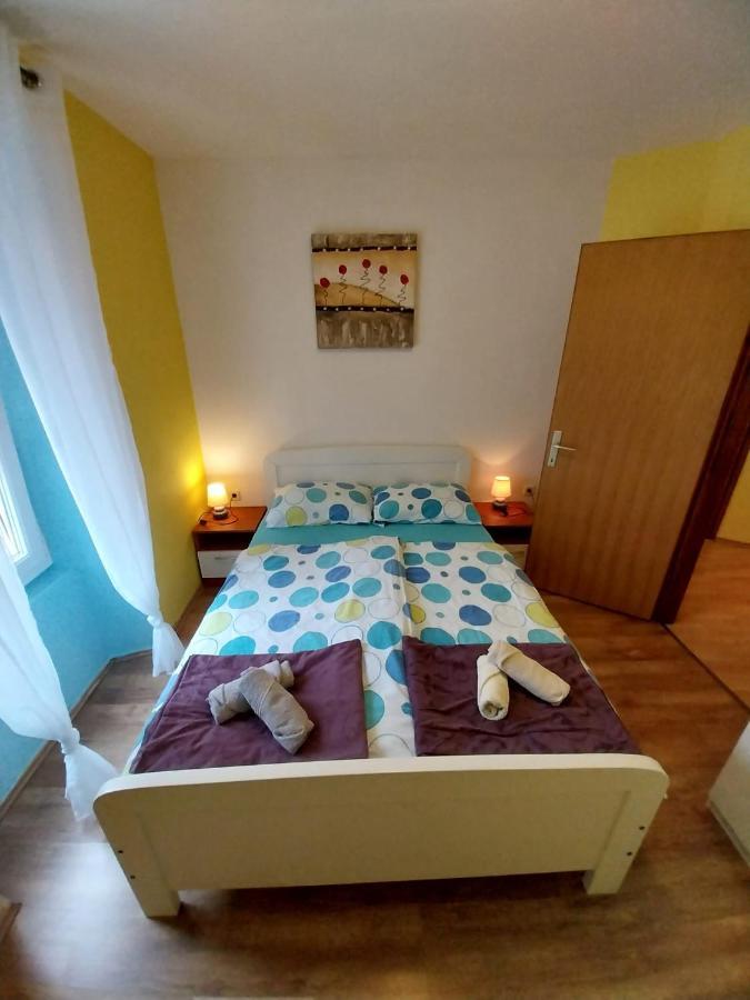 מאלי לוסיניי Apartmani Jadran מראה חיצוני תמונה